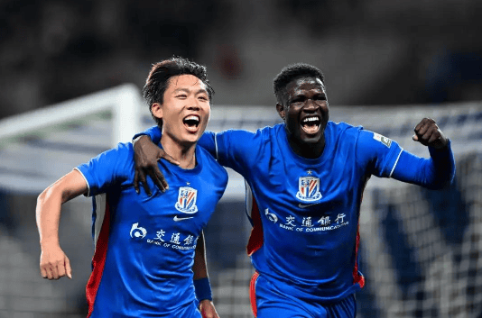 米兰体育官方网站-2:2！射门20:8，中超:申花连追两球，战平铜梁龙，避免三连败